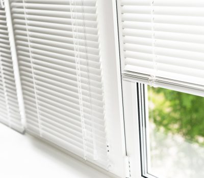 venetian blinds cleaning